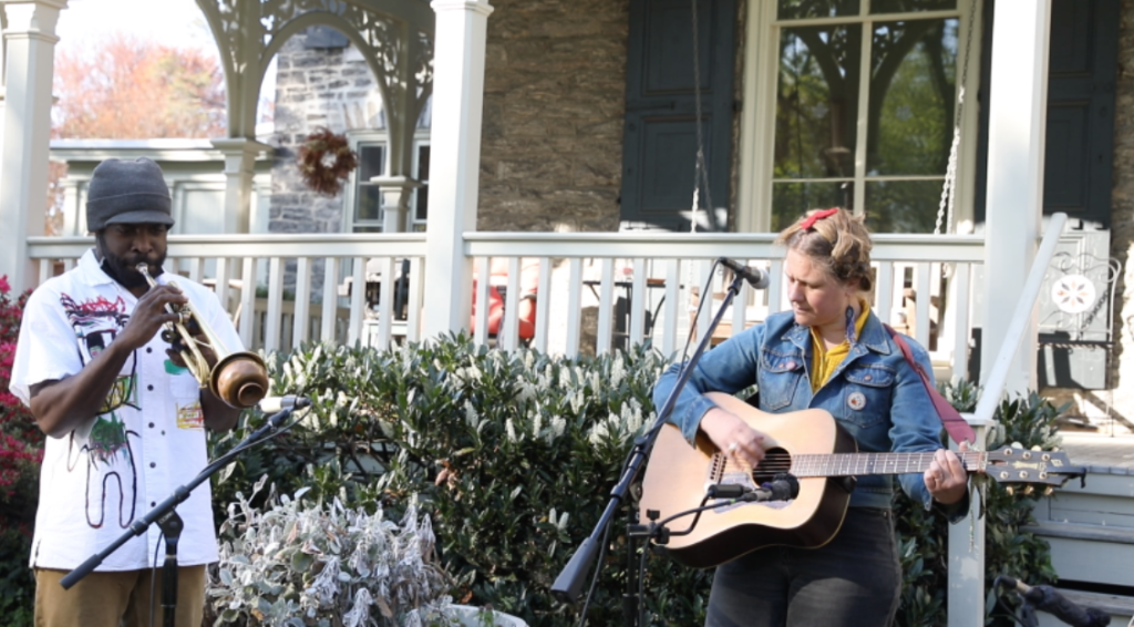 Birdie Busch: “Someone To Talk To” (Unprecedented Sessions)
