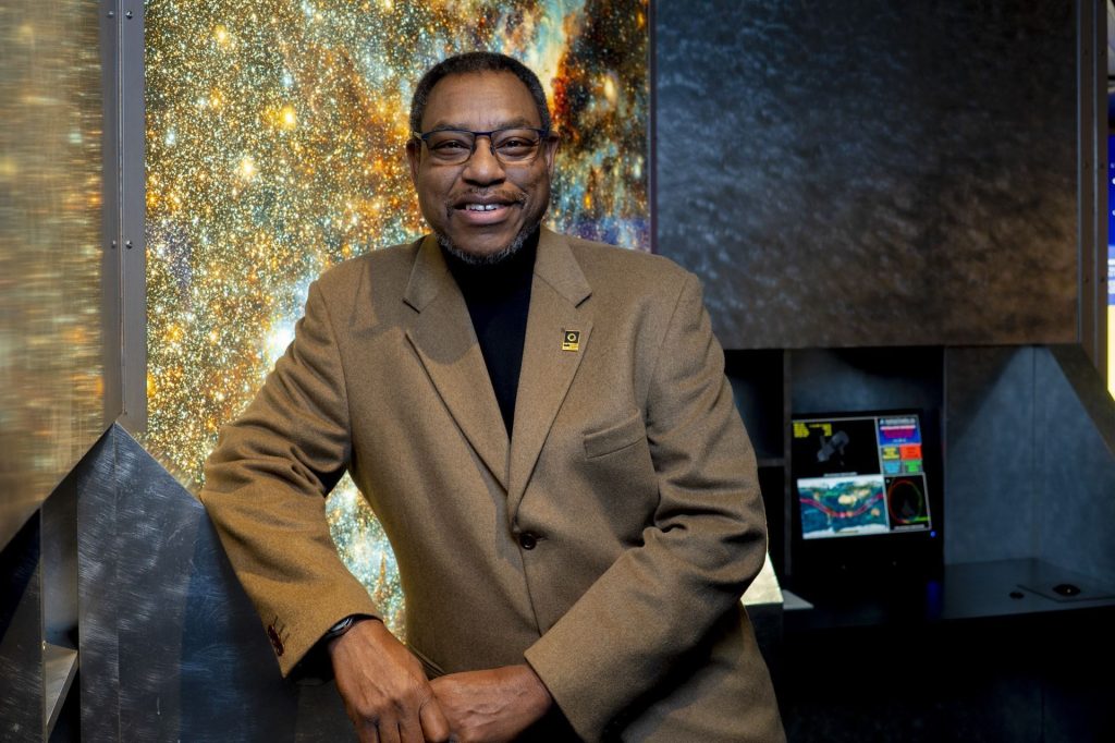 SpaceChat with Derrick Pitts on Kids Corner