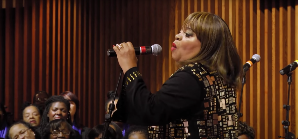 Gospel Roots: Bright Hope Baptist Church – Sarah Dash “Walk Around Heaven All Day”