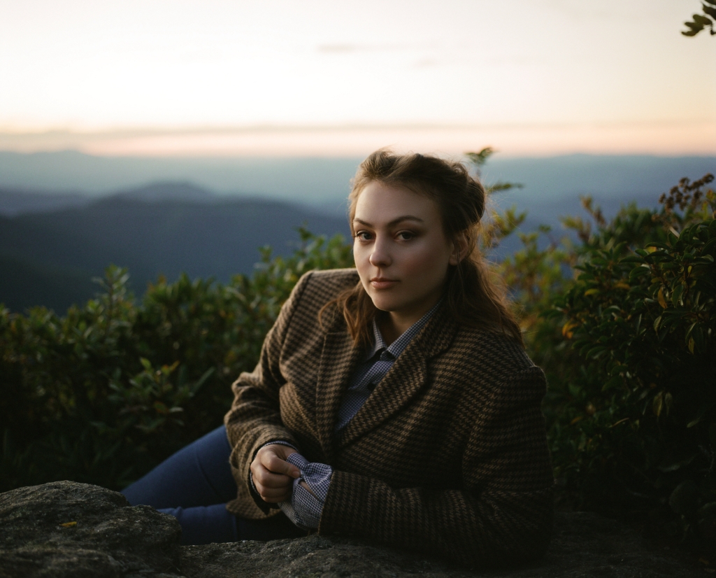 Mini-concert: Listening to Angel Olsen can be an emotional experience