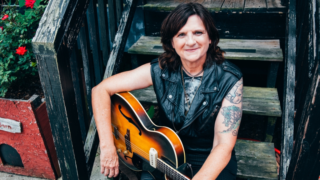 Amy Ray sees the good, the bad and the ugly on ‘If It All Goes South’