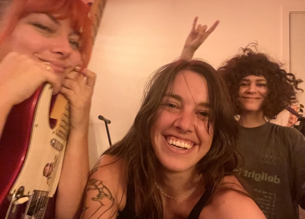 Amanda X comes in under the wire with new music in 2022