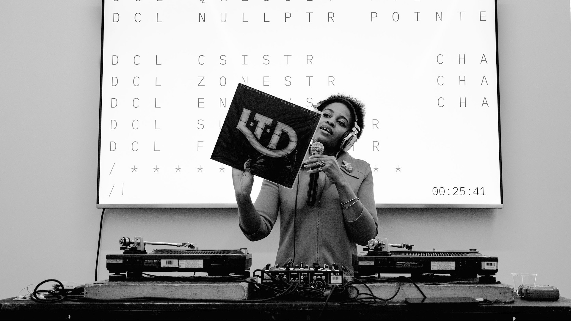 Here are 5 Chicago soul records you should know