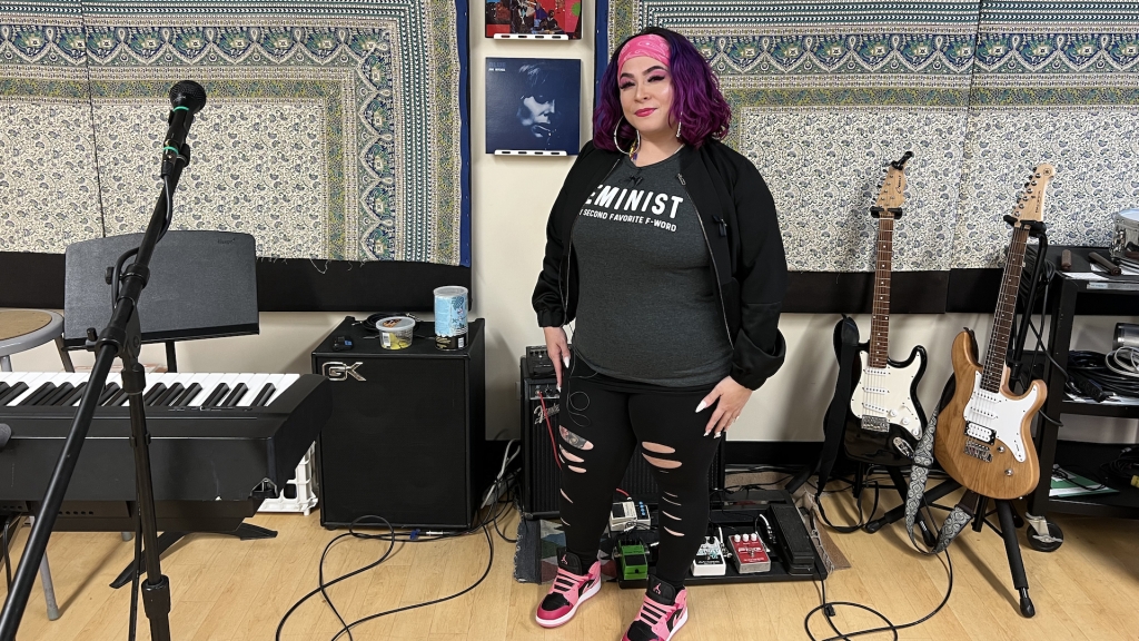 Chicago rapper Pinqy Ring knows you can’t have a music scene without community