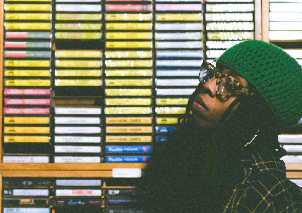 Black Buttafly’s not going to stop chasing her dreams on “Imagine”