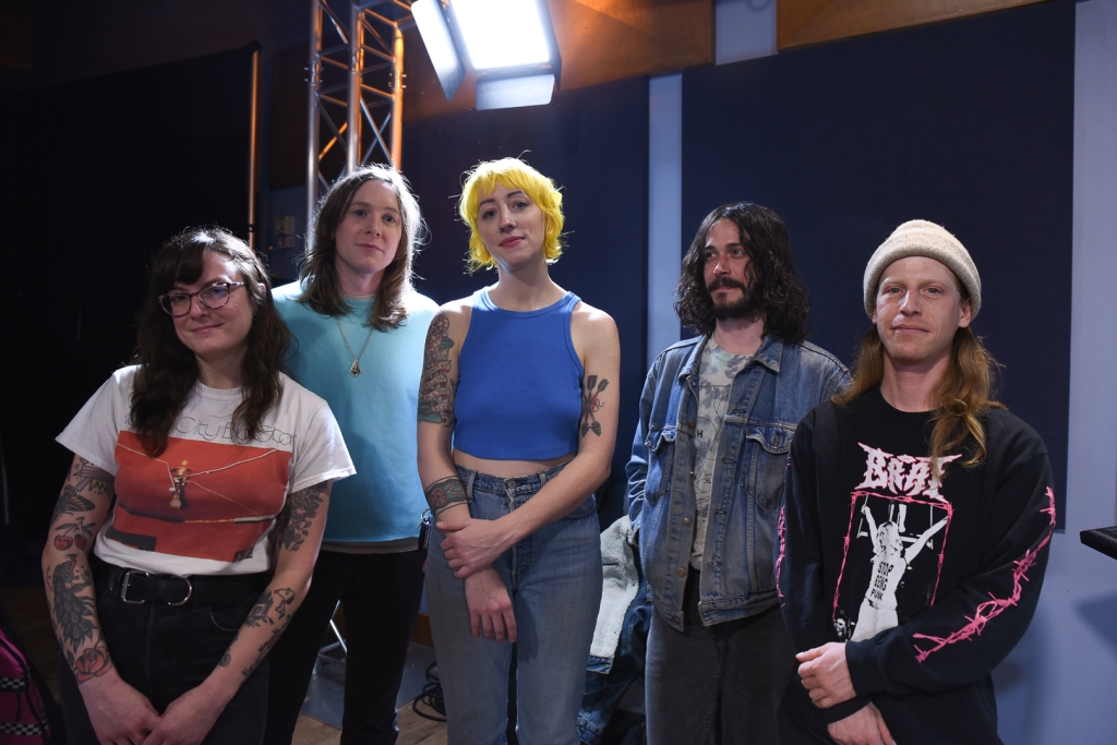 The Key Studio Sessions: Gladie