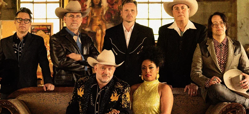 Tune in to a mini-concert with Mireya Ramos and the Poor Choices
