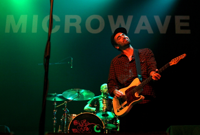 Microwave at Franklin Music Hall / Photo Credit: Ben Wong