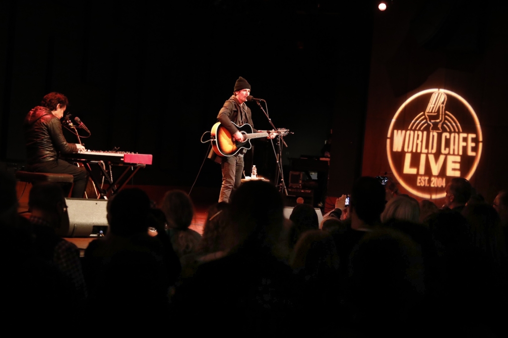 Pete Yorn was Free at Noon to play a slew of nostalgic tunes and new hits