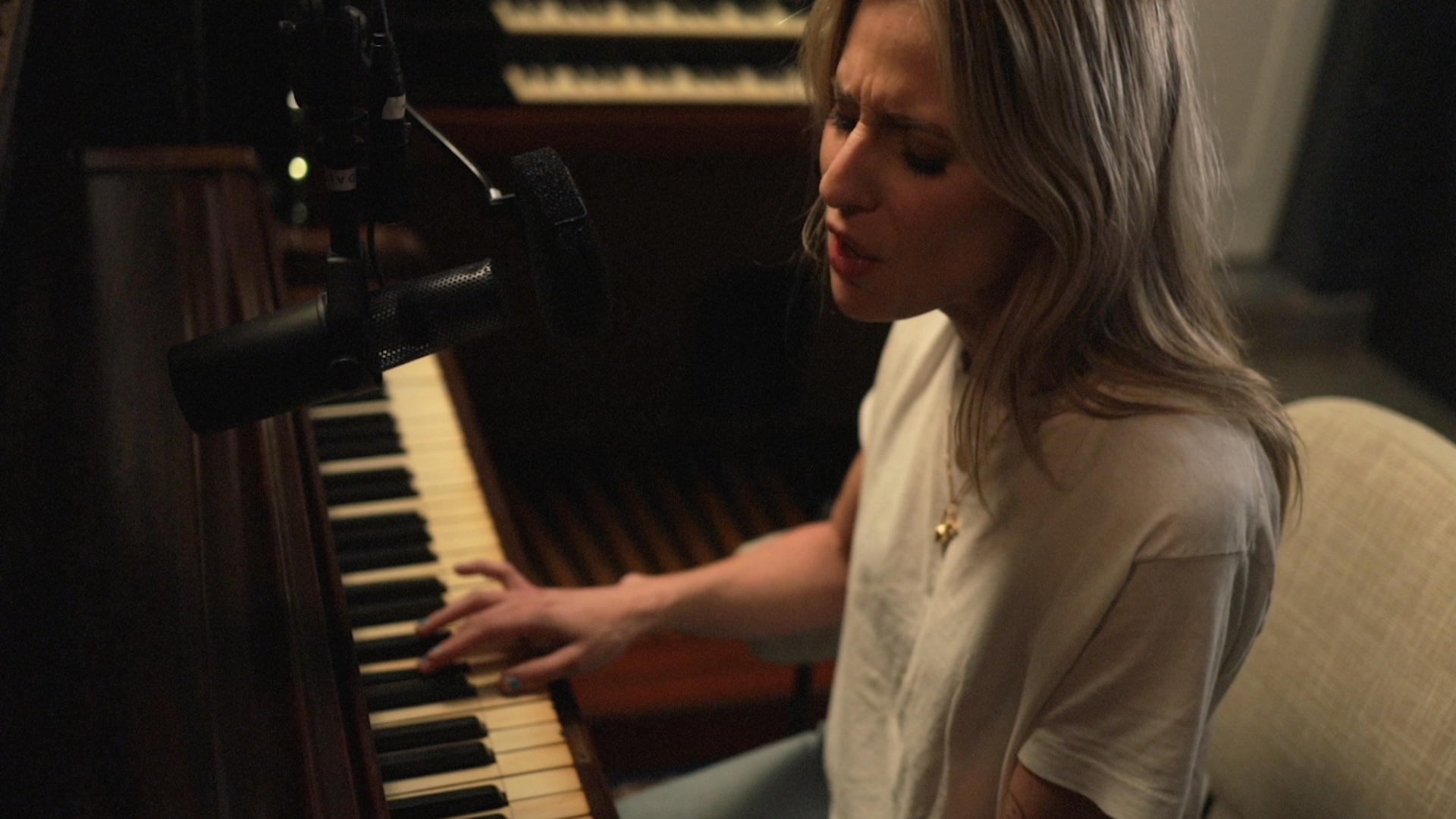 Watch a live video for Bully’s haunting new piano ballad “Atom Bomb”