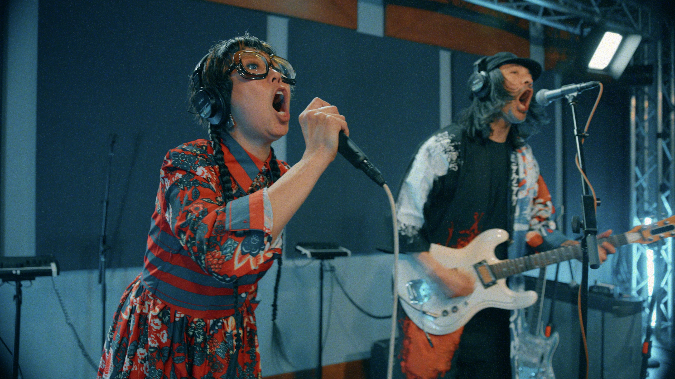 Indie Rock Hit Parade Live Session: TEKE::TEKE