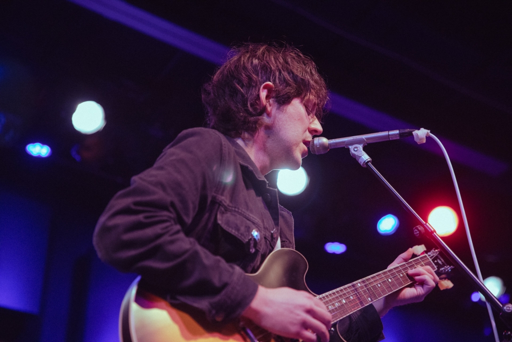 Sam Evian warms up for tour with an electric, energetic Free At Noon