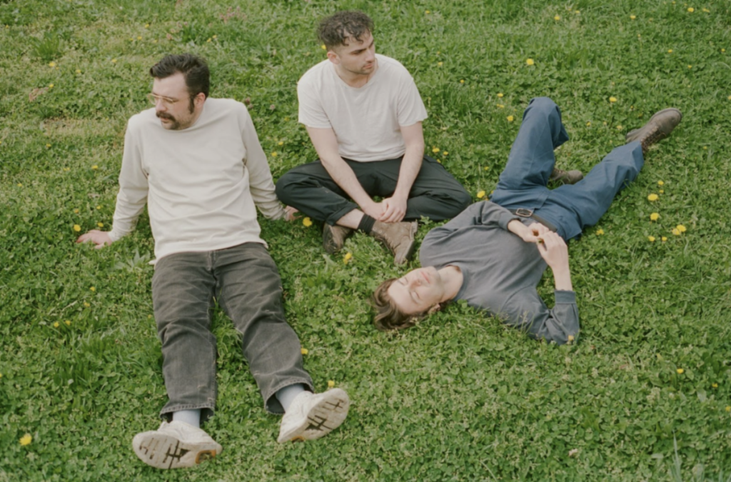 Horse Jumper Of Love pays homage to David Berman on “Snow Angel”