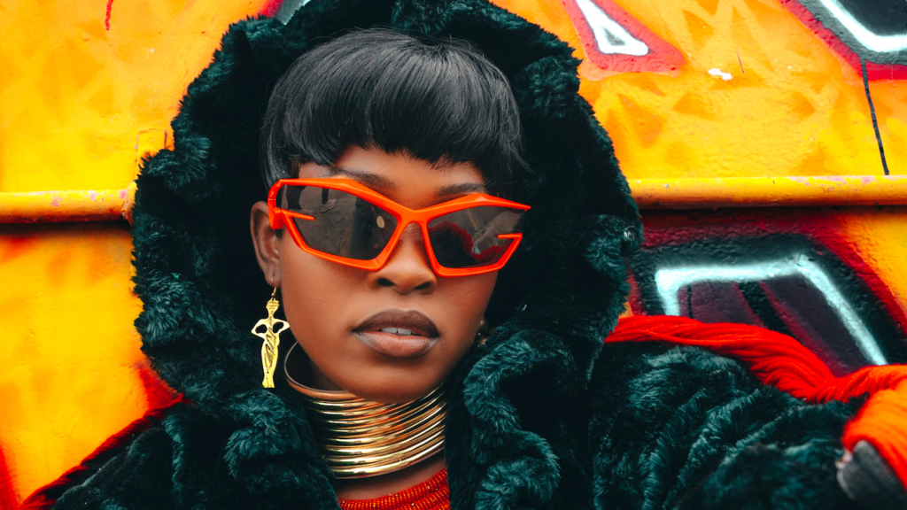 Elsy Wameyo embraces duality on ‘Saint Sinner’