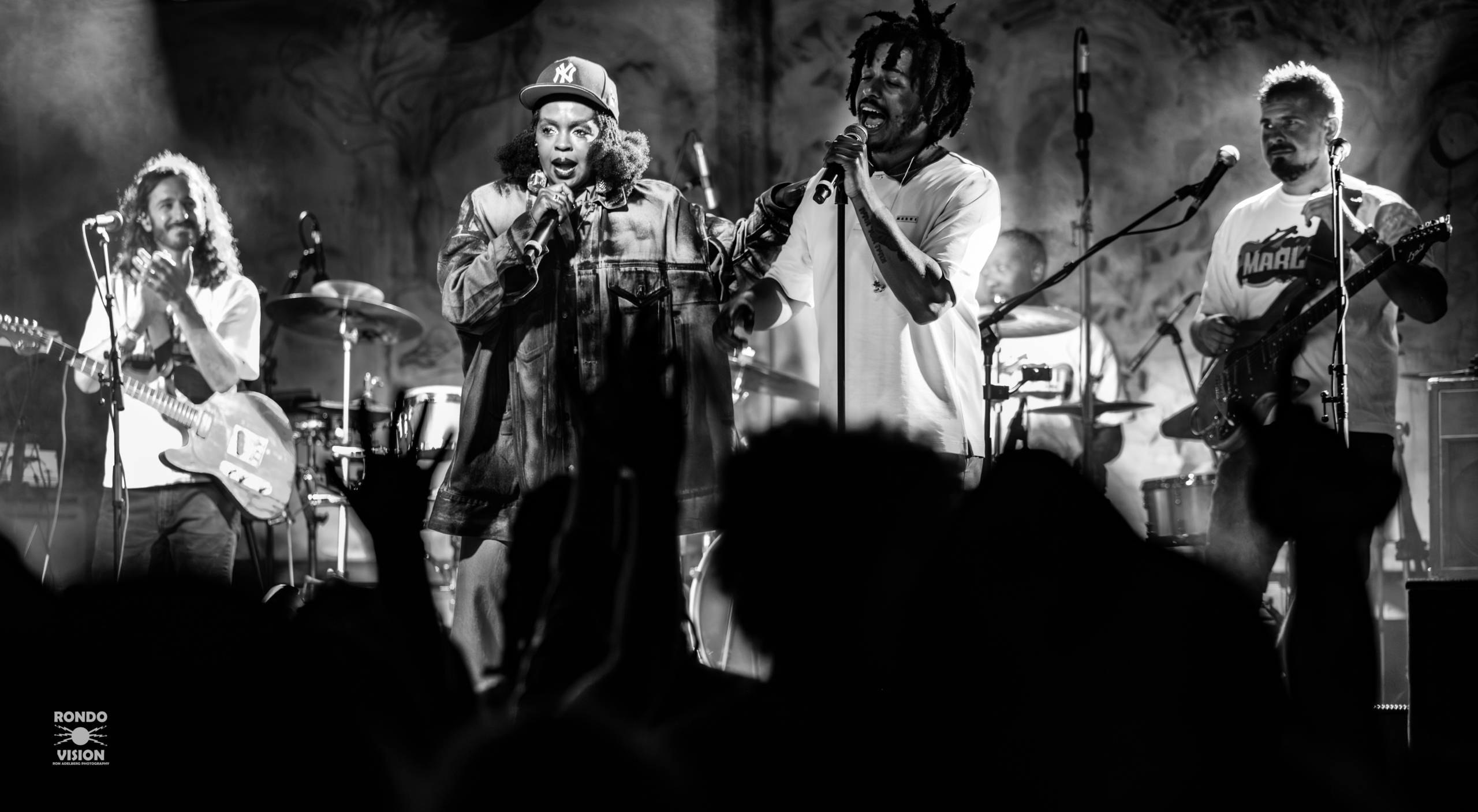 Ms. Lauryn Hill surprised Beardfest 2025 with a pop-up performance