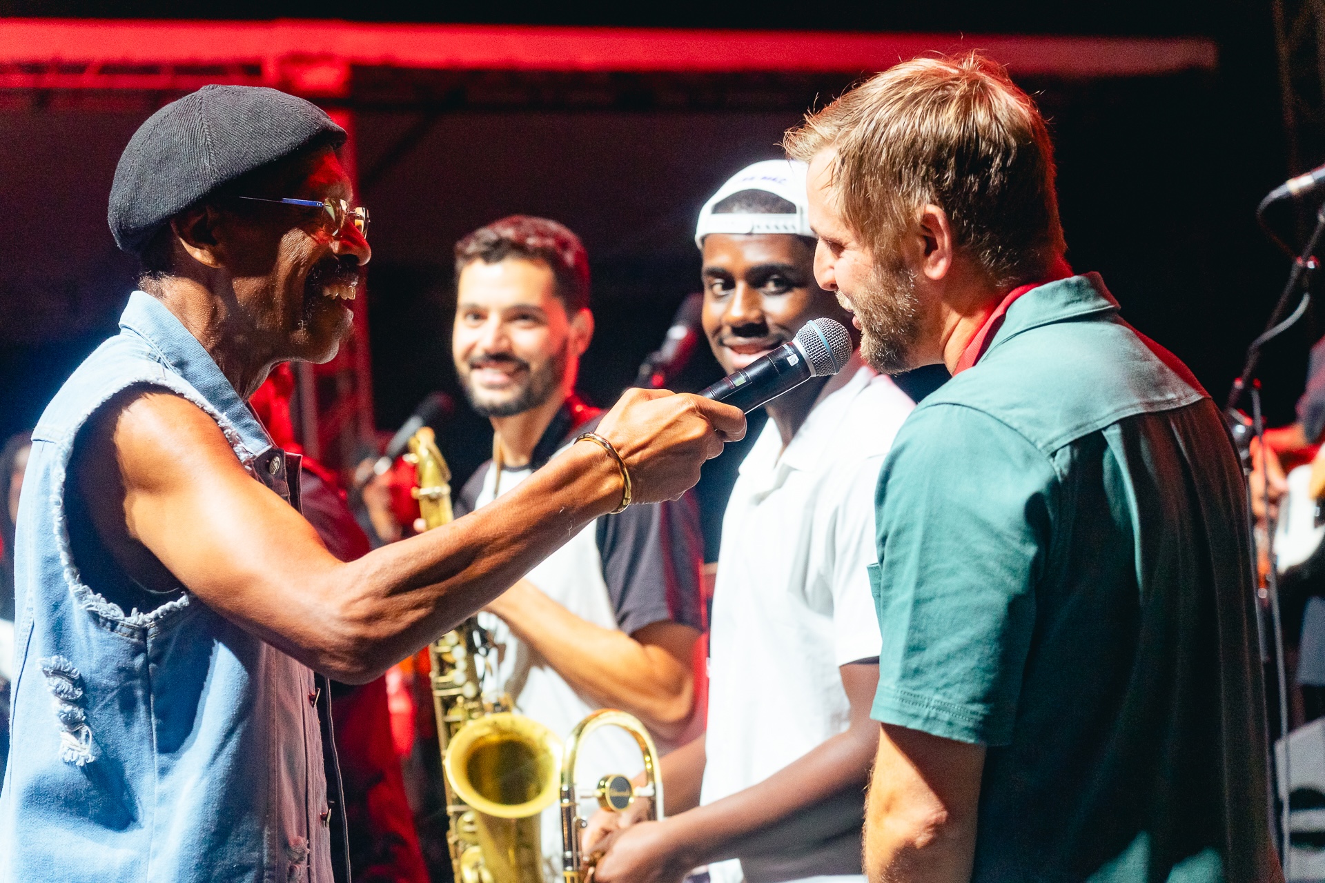 Good Vibes and High Energy: WAR at XPNFest – WXPN | Vinyl At Heart