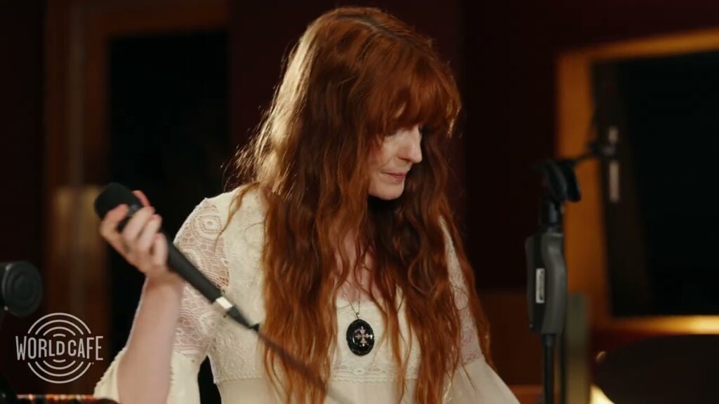 Florence and the Machine – “One Of The Greats” (Live for World Cafe)