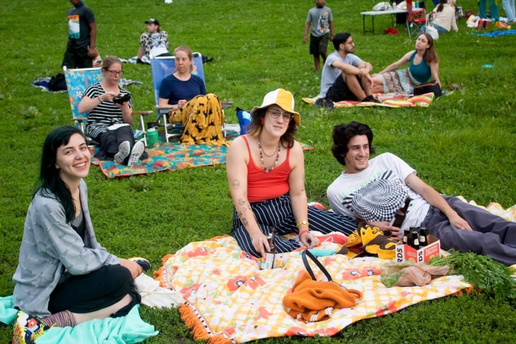 CinéSPEAK Under The Stars bringing music, food, and indie cinema together
