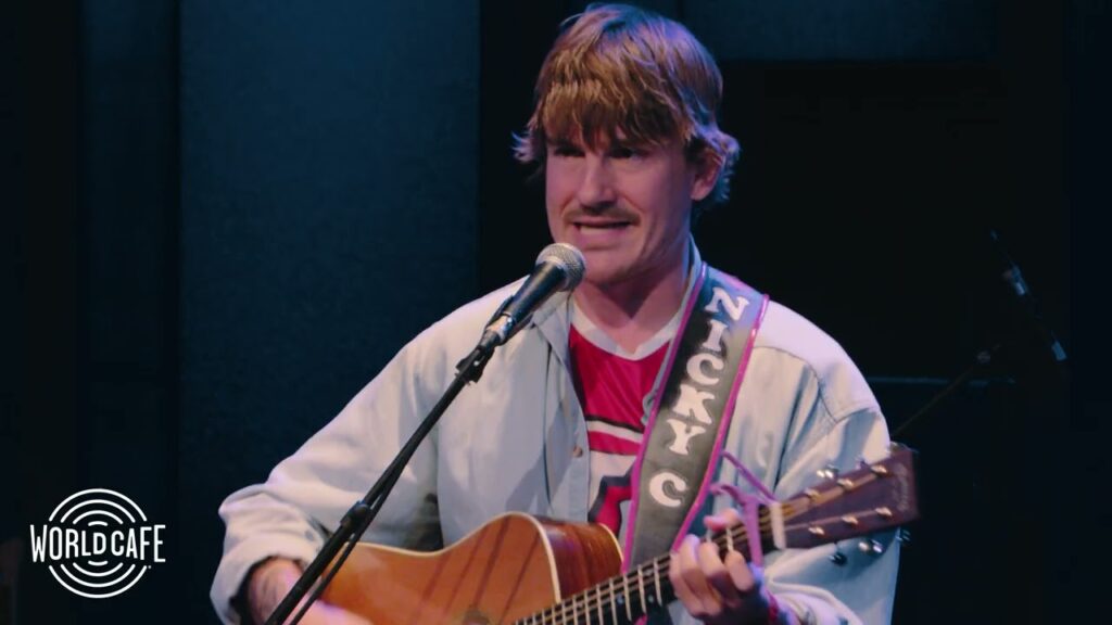 Medium Build – “Cone Off” (Live for World Cafe)