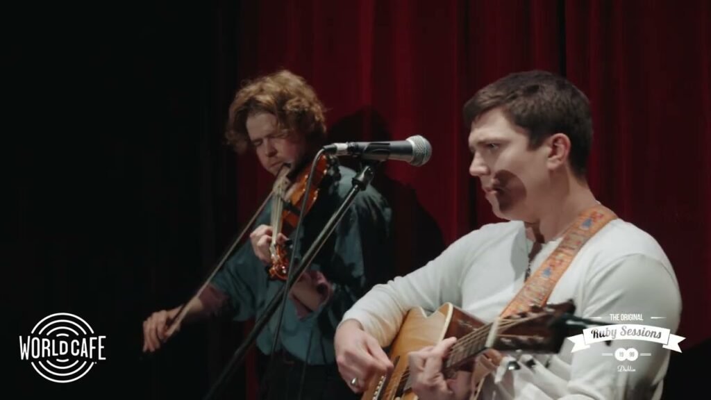Aaron Rowe – “Drawing The Line” (Live for World Cafe | Ruby Sessions)