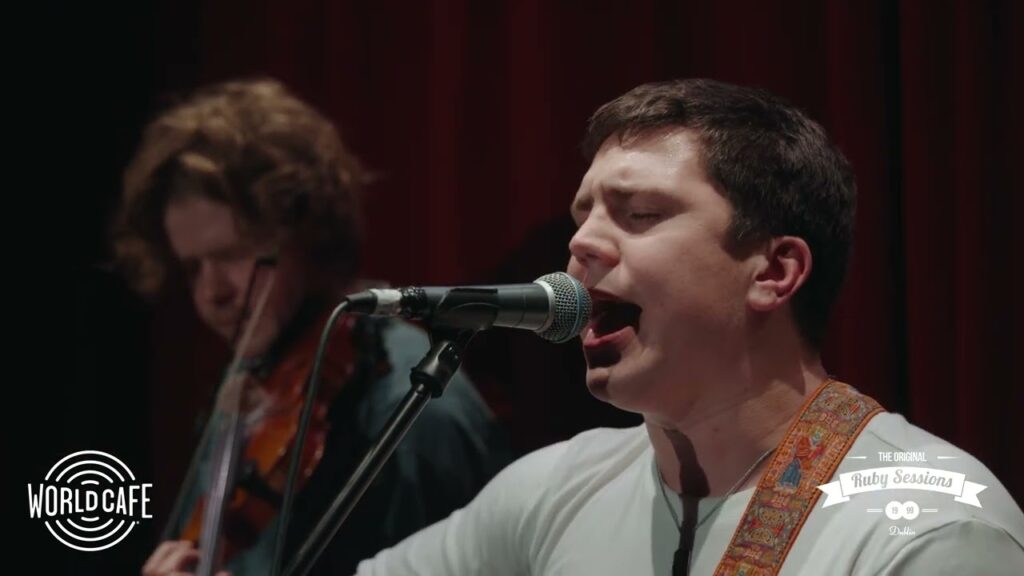 Aaron Rowe – “Hey Ma” (Live for World Cafe | Ruby Sessions)