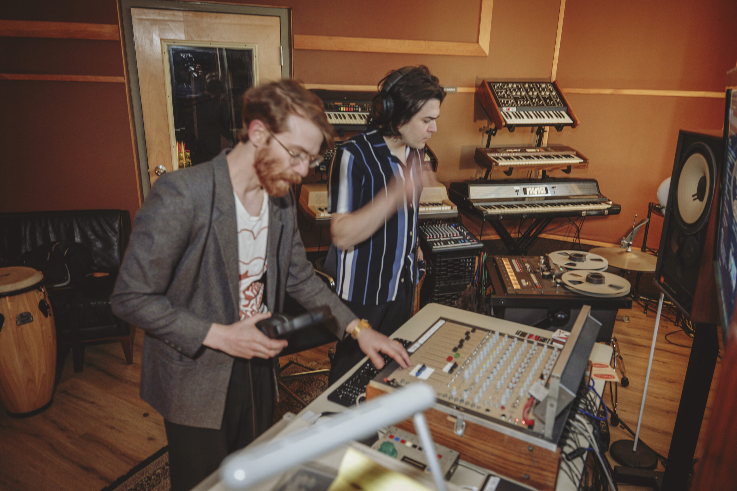 Philly’s Eraserhood Sound creates new-school grooves with old-school gear